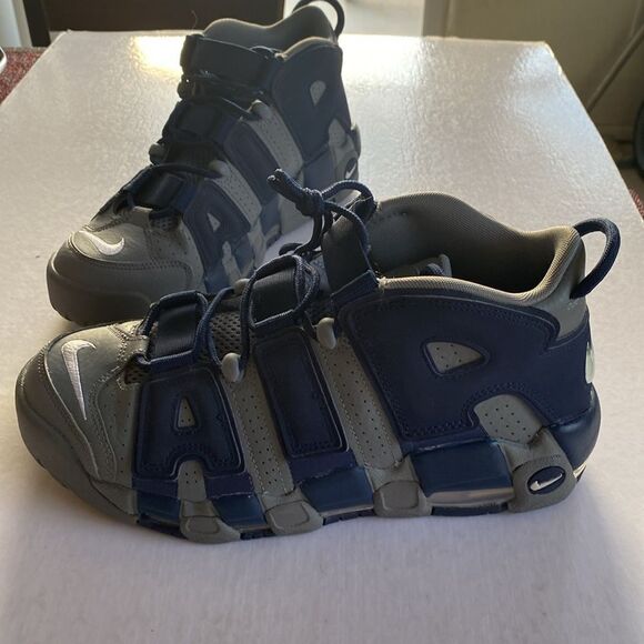 NIKE AIR More Uptempo Men’s Gray/ Navy Leather Upper Shoes 921948-003 Size 8.5US - Picture 2 of 8